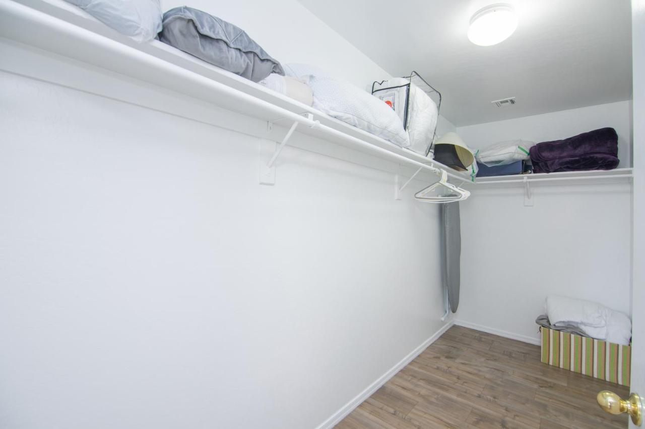 Stylish Home Phoenix - Low Rates Now! מראה חיצוני תמונה
