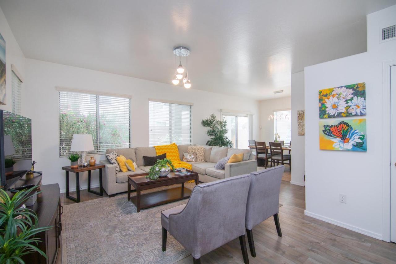 Stylish Home Phoenix - Low Rates Now! מראה חיצוני תמונה